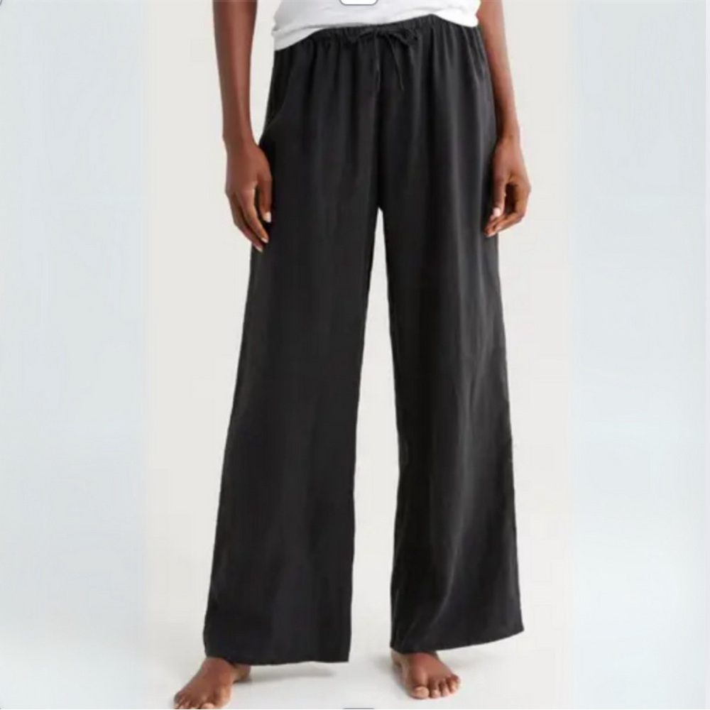 Made in Italy | 100% Linen Wide-Leg Pants with Side Slit – Black